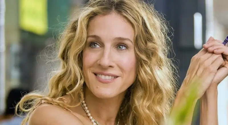  Carrie Bradshaw (Sex and the City) Single Woman's