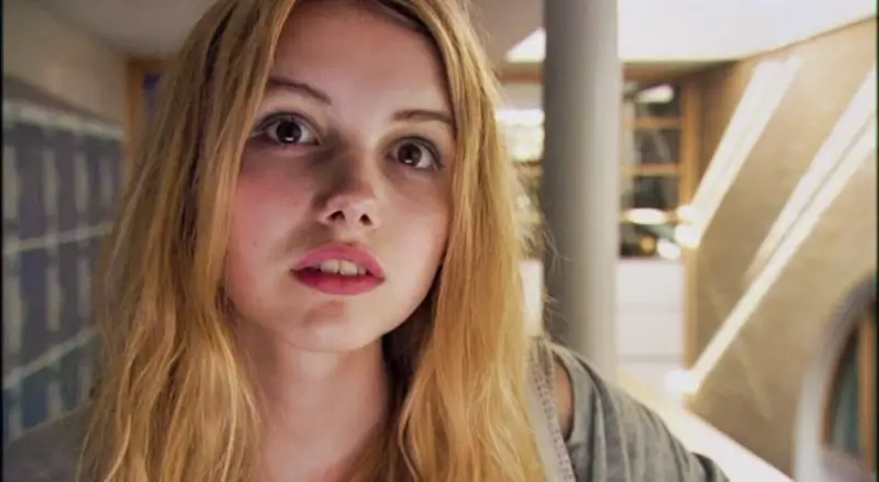 Cassie Ainsworth From Skins Charactour 