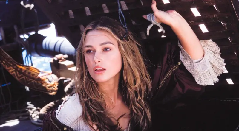 Elizabeth Swann From Pirates Of The Caribbean The Curse Of The Black Pearl Charactour