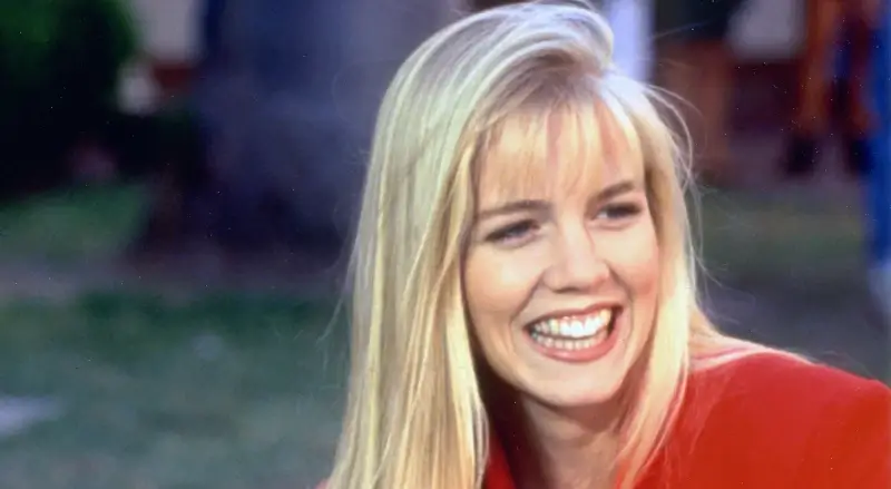 abcdaire des  personnages de series tv - Page 3 Kelly-Taylor.Beverly-Hills-90210